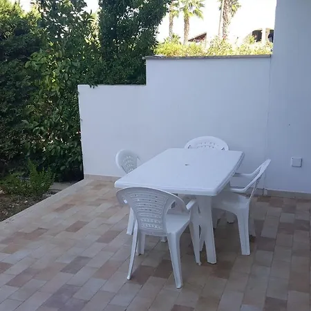 Trilocale Piscina E Doppio Giardino 6 Torre dell'Orso