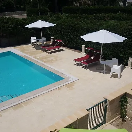 Trilocale Piscina E Doppio Giardino 6 Torre dell'Orso