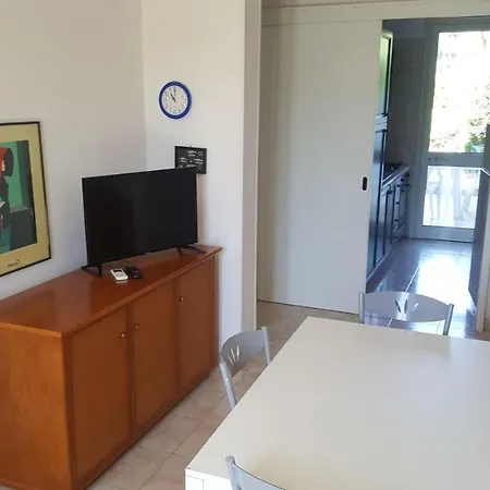Trilocale Piscina E Doppio Giardino 6 Prázdninový dům *
